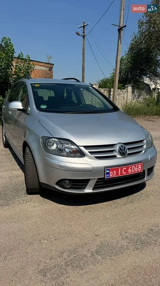 Volkswagen Golf Plus 2008 photo 3