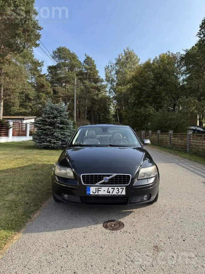 Volvo S40 2004 photo 2