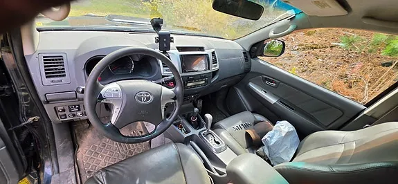 Toyota Hilux 2012 photo 4