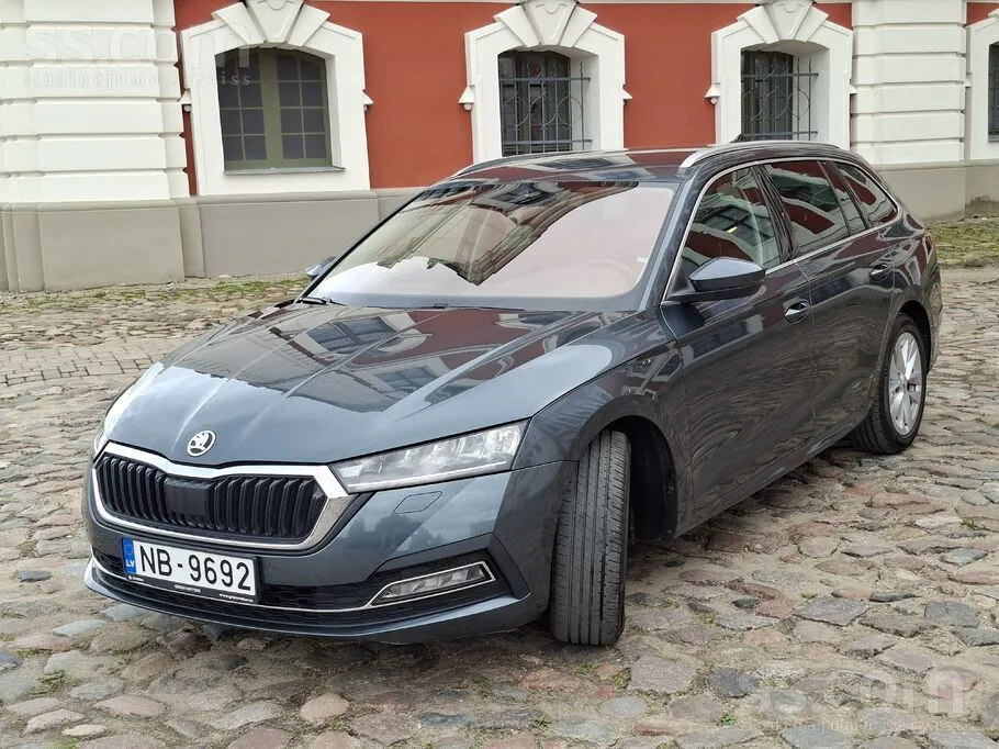 Skoda Octavia 2022 photo 2