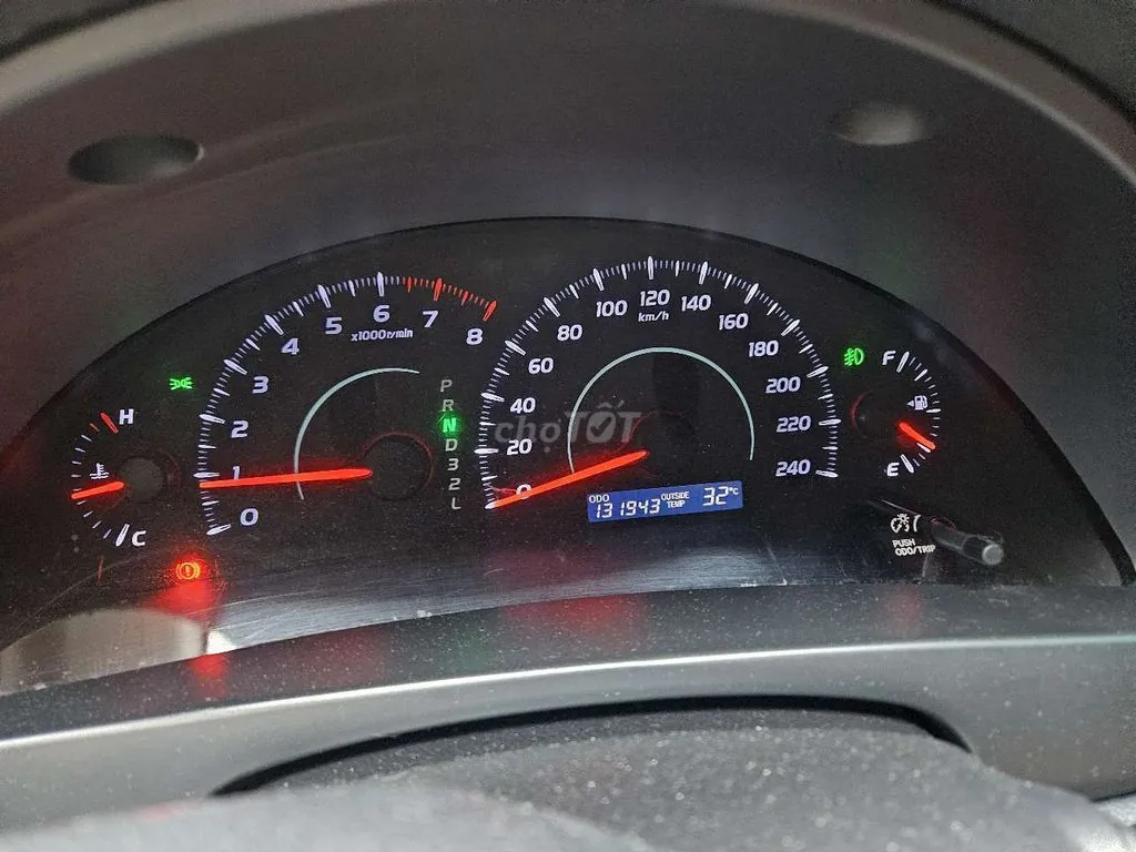 Toyota Camry 2026 photo 2