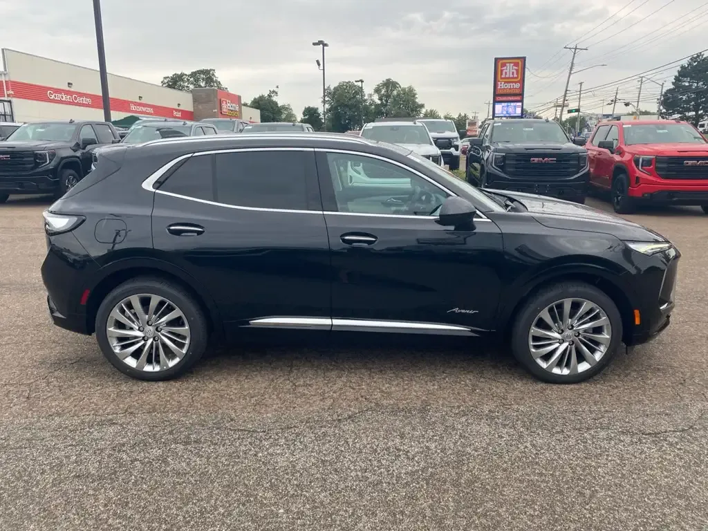 Buick Envision 2026 photo 4