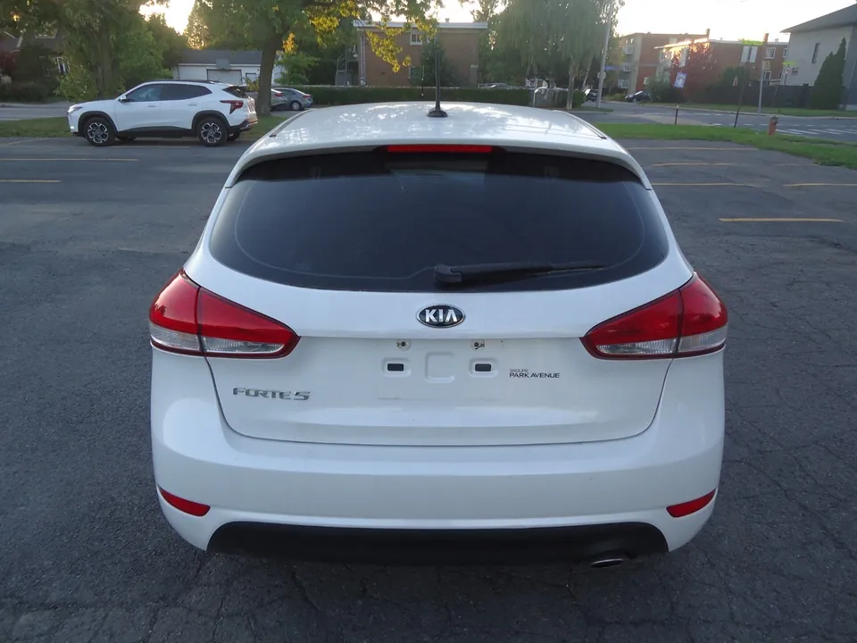 Kia Forte 2016 photo 4
