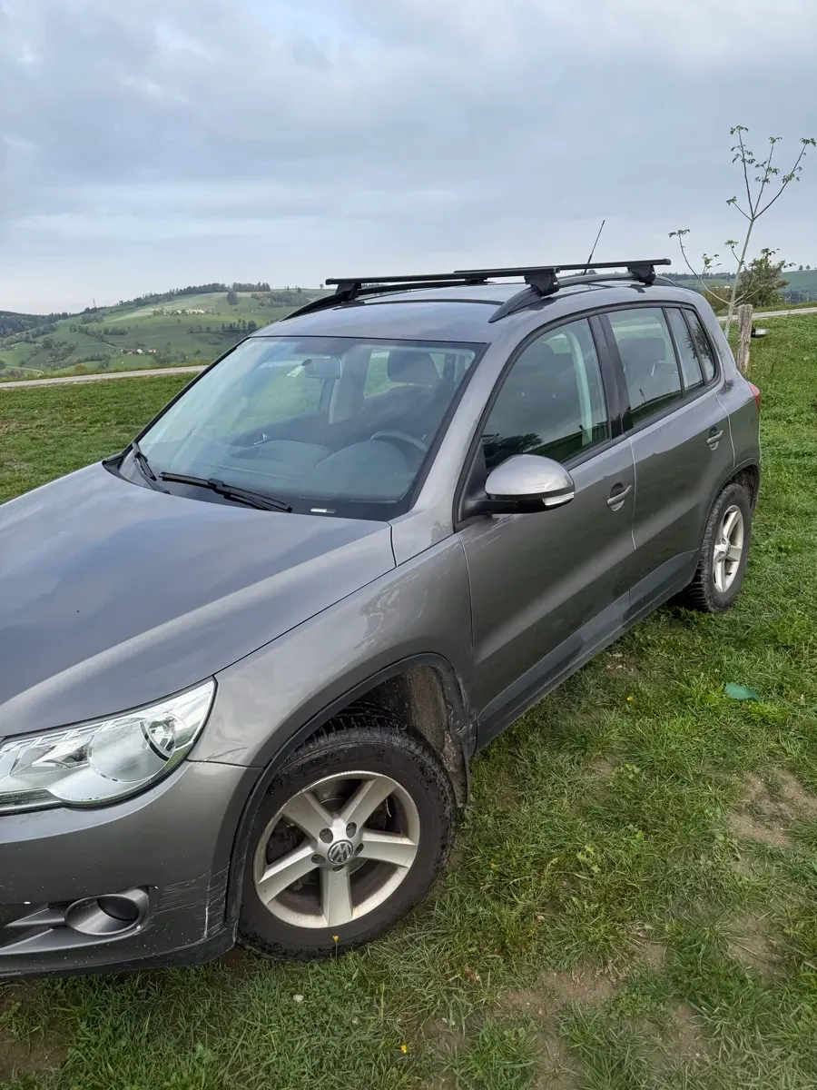 Volkswagen Tiguan 2008 photo 2