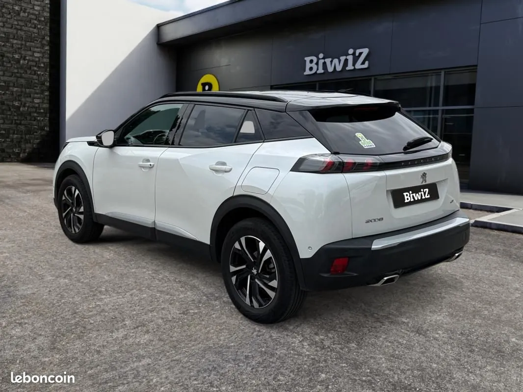 Peugeot 2008 2023 photo 3