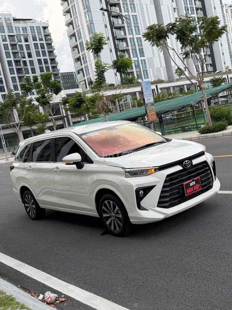 Toyota Avanza Premio