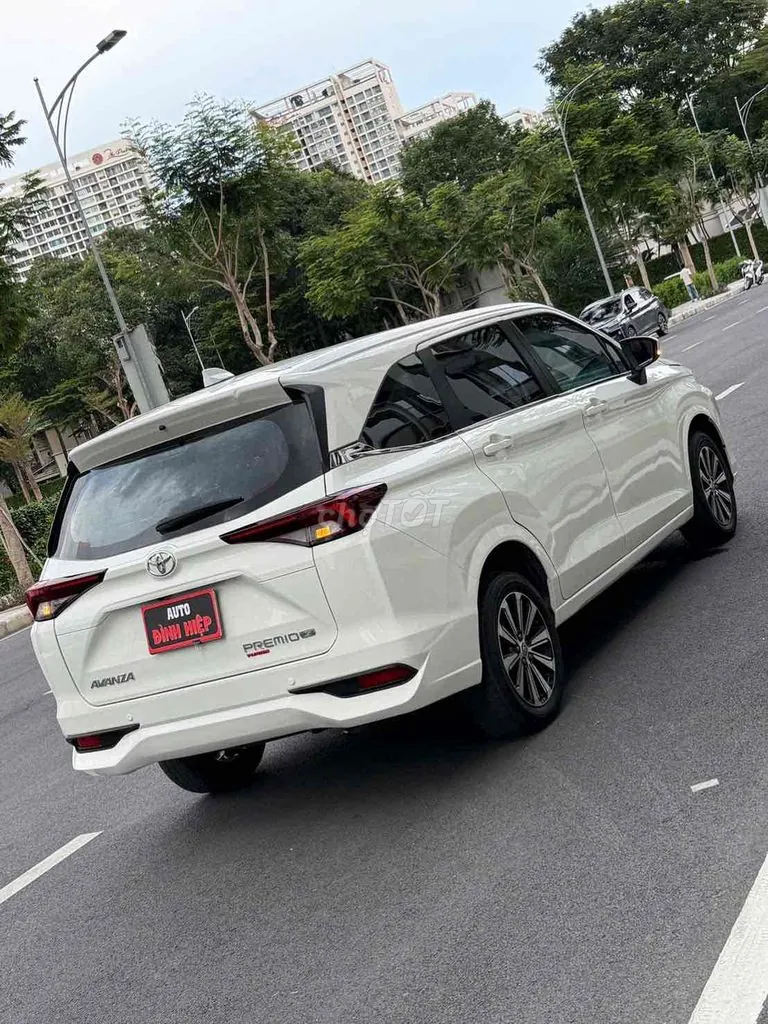 Toyota Avanza Premio 2022 photo 5