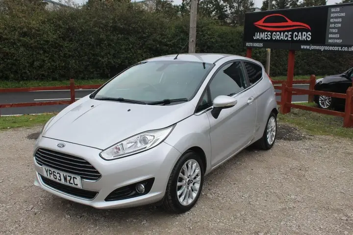 Ford Fiesta 2014 photo 3