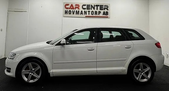 Audi A3 2013 photo 2