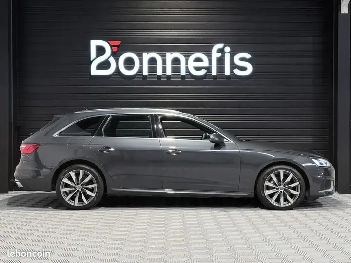 Audi A4 2021 photo 3