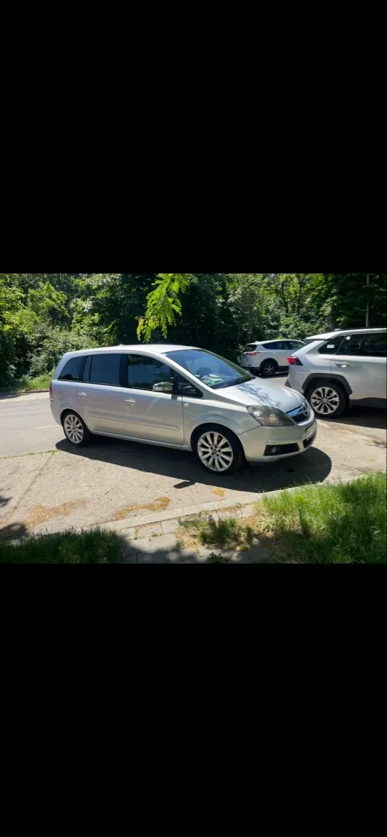 Opel Zafira 2007 photo 2
