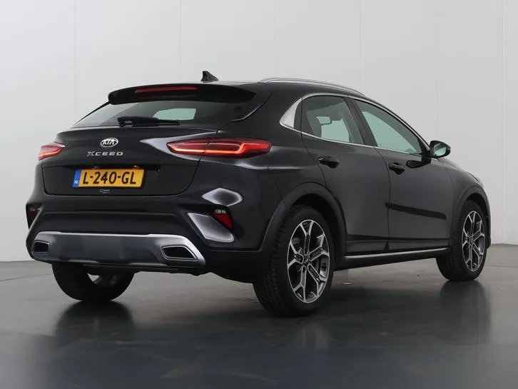 Kia Xceed 2021 photo 2