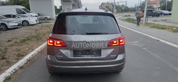 Volkswagen Golf Sportsvan 2015 photo 4