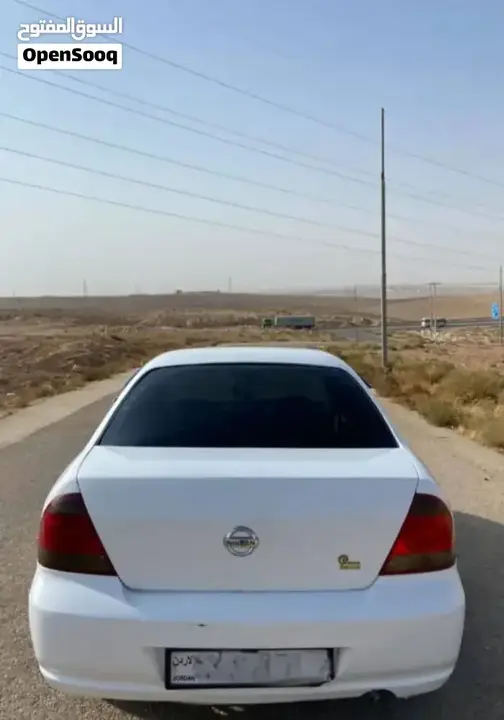 Nissan Sunny 2009 photo 2