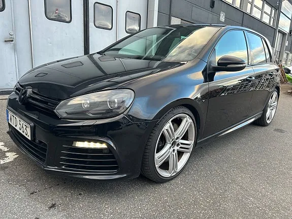 Volkswagen Golf I 2011 photo 2