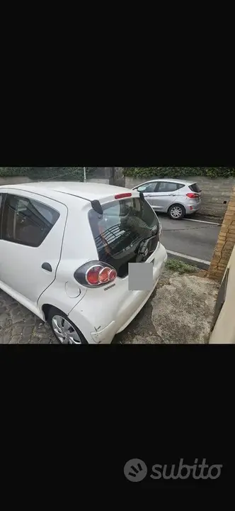 Toyota Aygo 2013 photo 2
