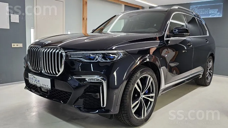 BMW X7 2019 photo 2