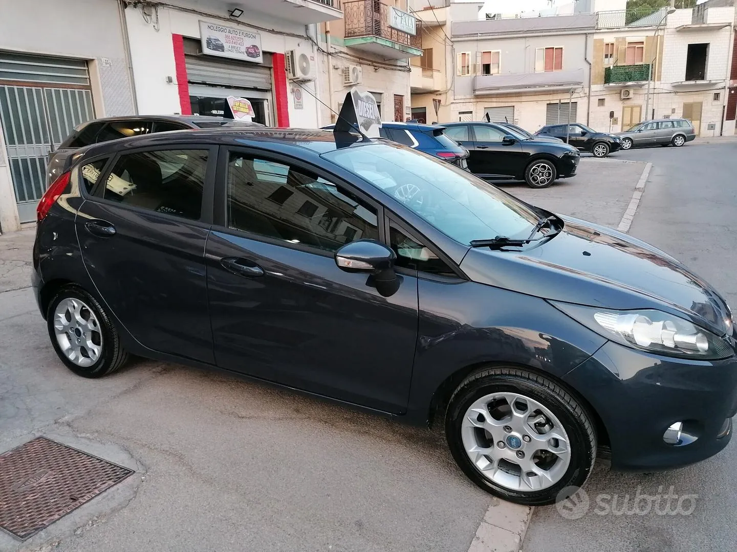 Ford Fiesta 2012 photo 5