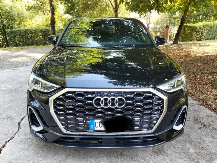 Audi Q3 2021 photo 4
