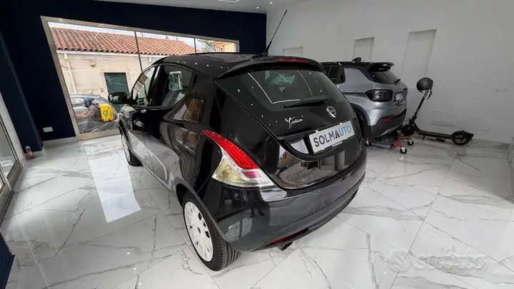 Lancia Ypsilon 2013 photo 4