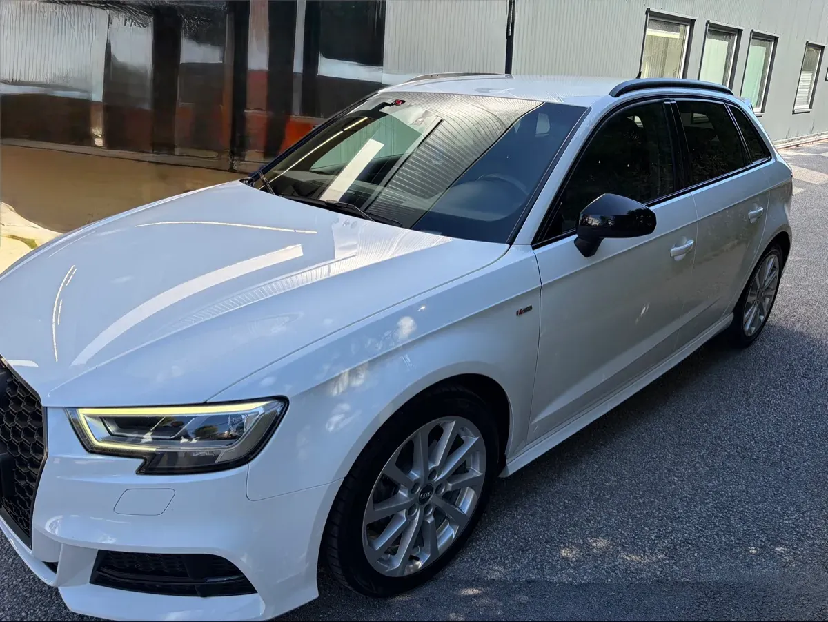 Audi A3 2019 photo 2