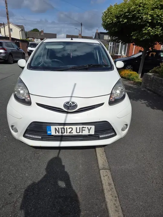 Toyota Aygo 2012 photo 2