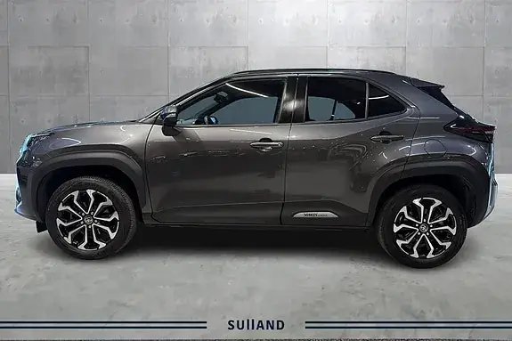 Toyota Yaris Cross 2025 photo 2