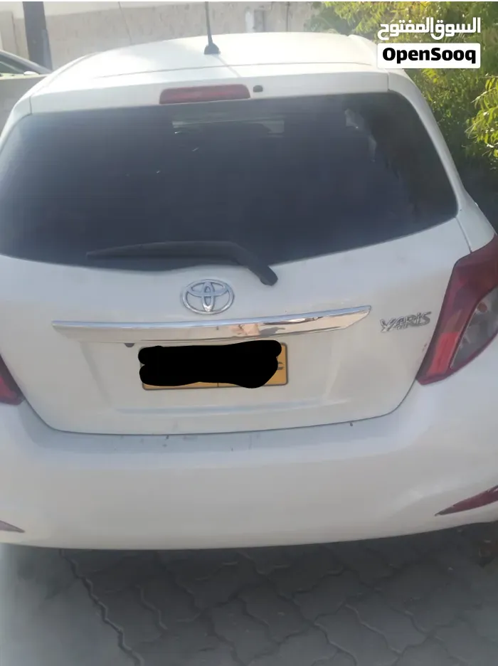 Toyota Yaris 2012 photo 3