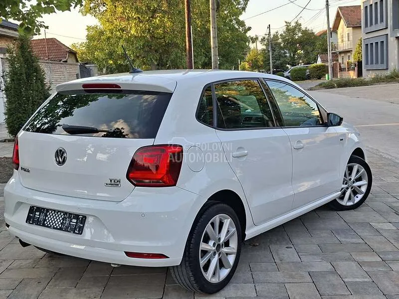 Volkswagen Polo 2014 photo 3