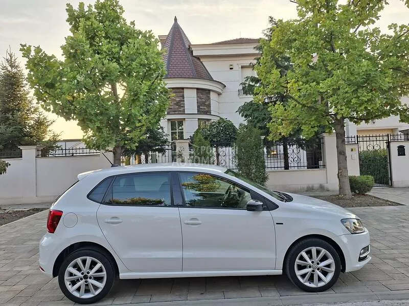 Volkswagen Polo 2014 photo 5
