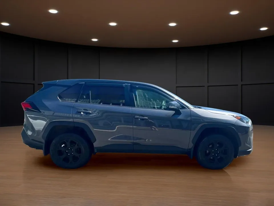 Toyota Rav4 2022 photo 4