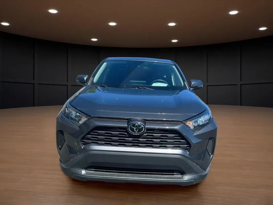 Toyota Rav4 2022 photo 2