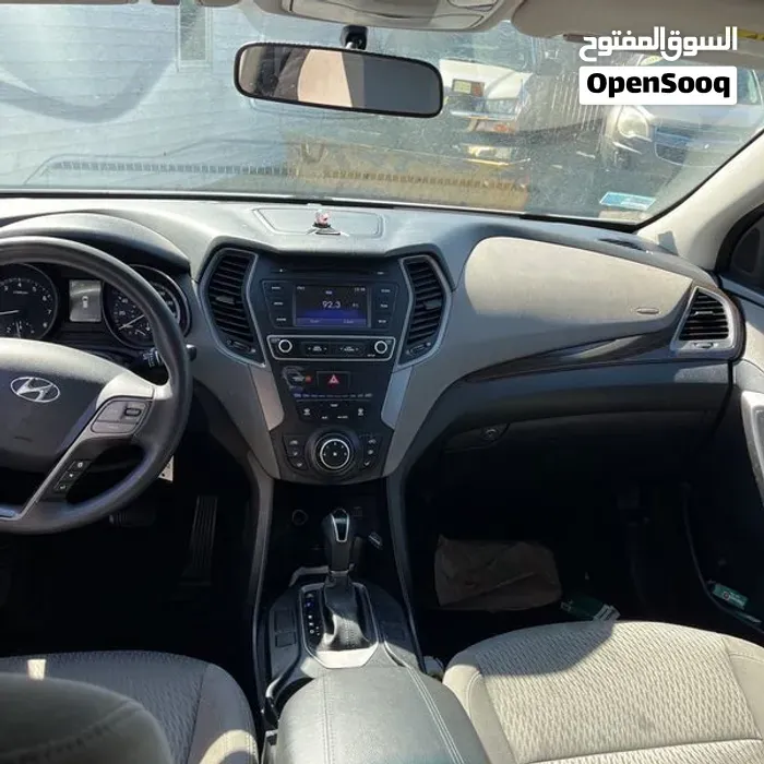 Hyundai Santa Fe 2017 photo 4
