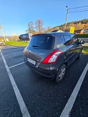 Suzuki Swift 2011 photo 4