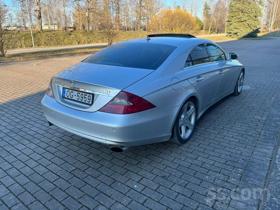 Mercedes-Benz E320 2007 photo 4