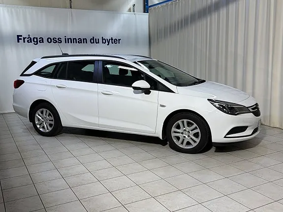 Opel Astra 2018 photo 2