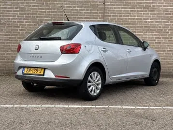 Seat Ibiza 2010 photo 2