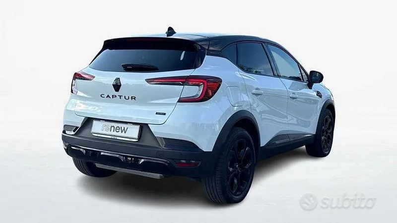 Renault Captur 2023 photo 2