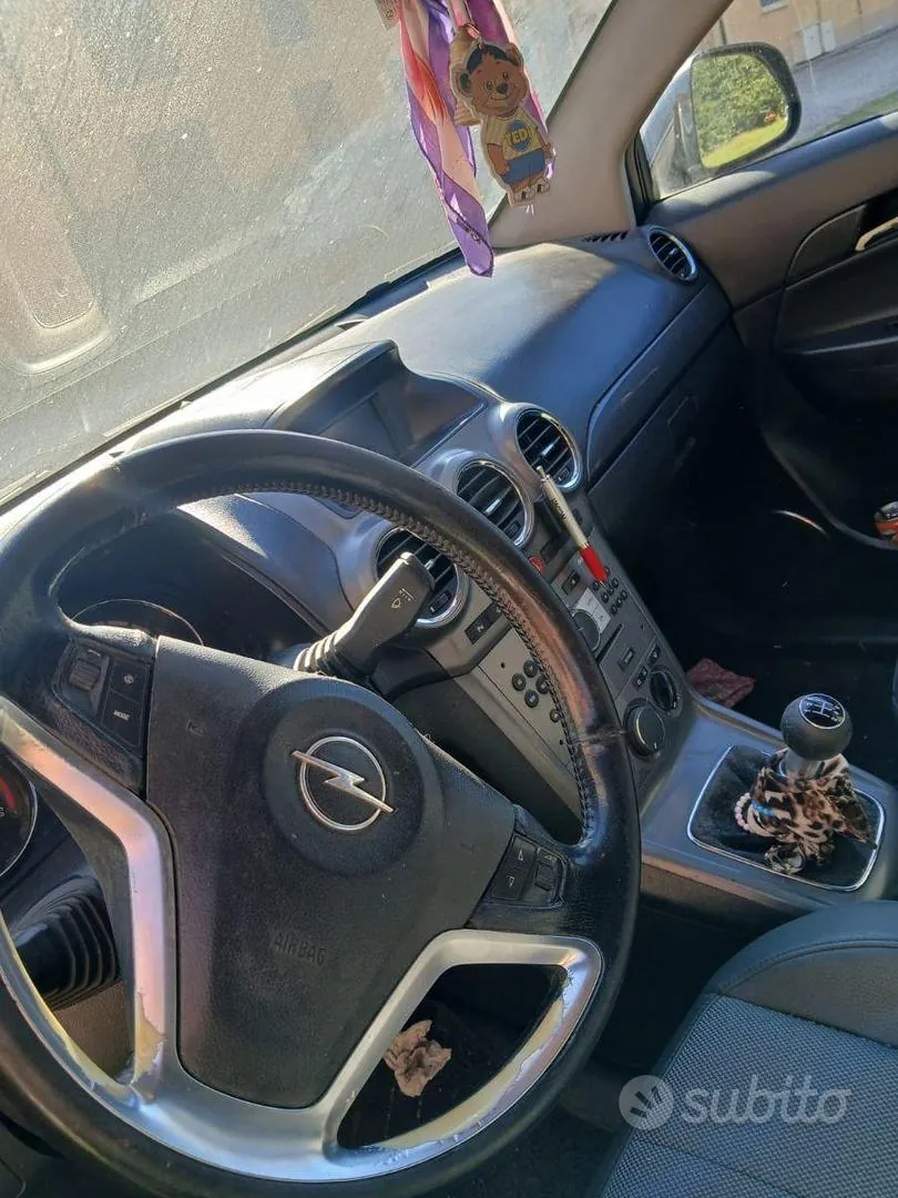 Opel Antara 2010 photo 3