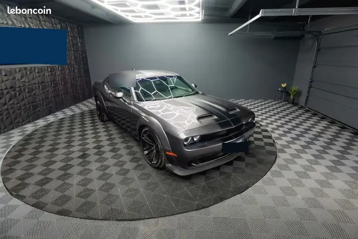 Dodge Challenger 2019 photo 2
