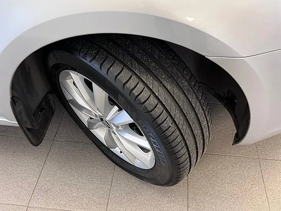 Skoda Octavia 2014 photo 2