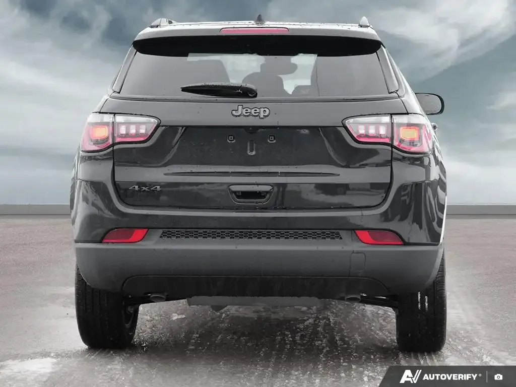 Jeep Compass 2026 photo 5