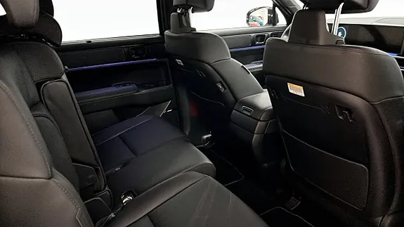 Hyundai Santa Fe 2027 photo 5