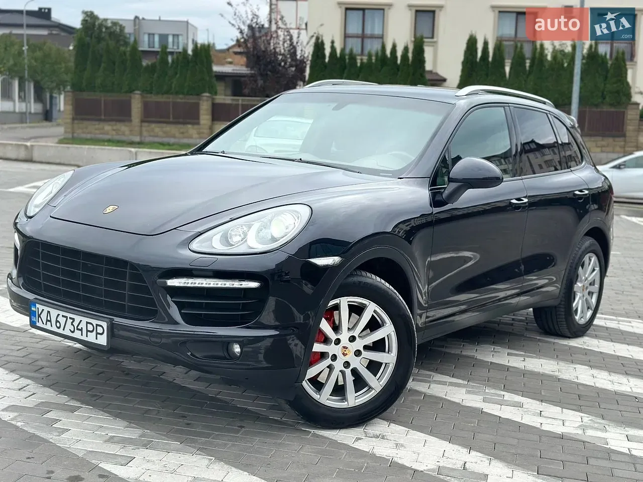 Porsche Cayenne 2012 photo 4