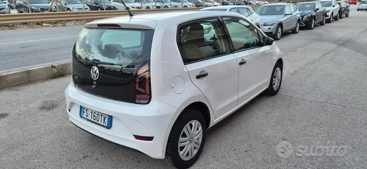 Volkswagen Up 2018 photo 4