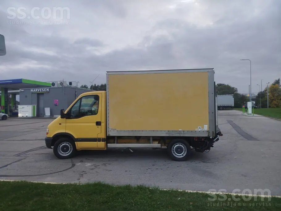 Renault Master 2002 photo 3