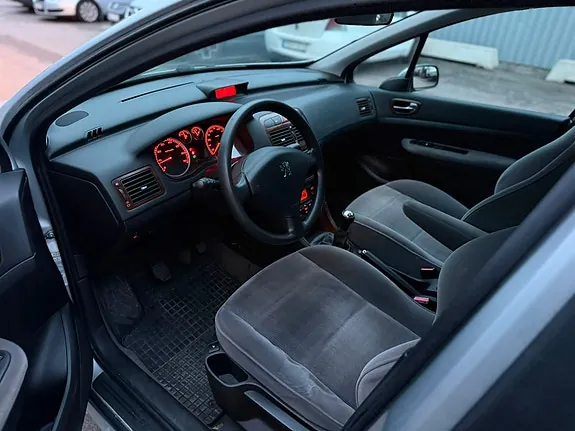 Peugeot 307 2003 photo 5