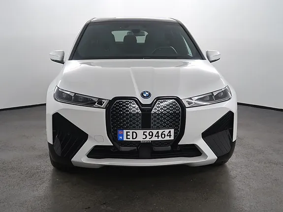 BMW Ix 2022 photo 3
