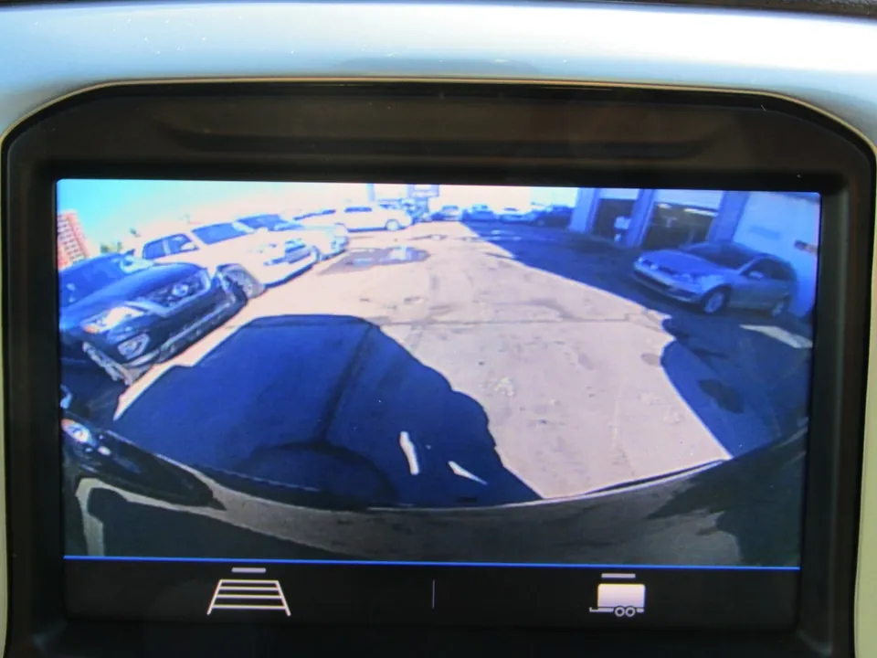Chevrolet Silverado 1500 2021 photo 3
