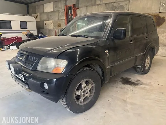 Mitsubishi Pajero 2006 photo 2